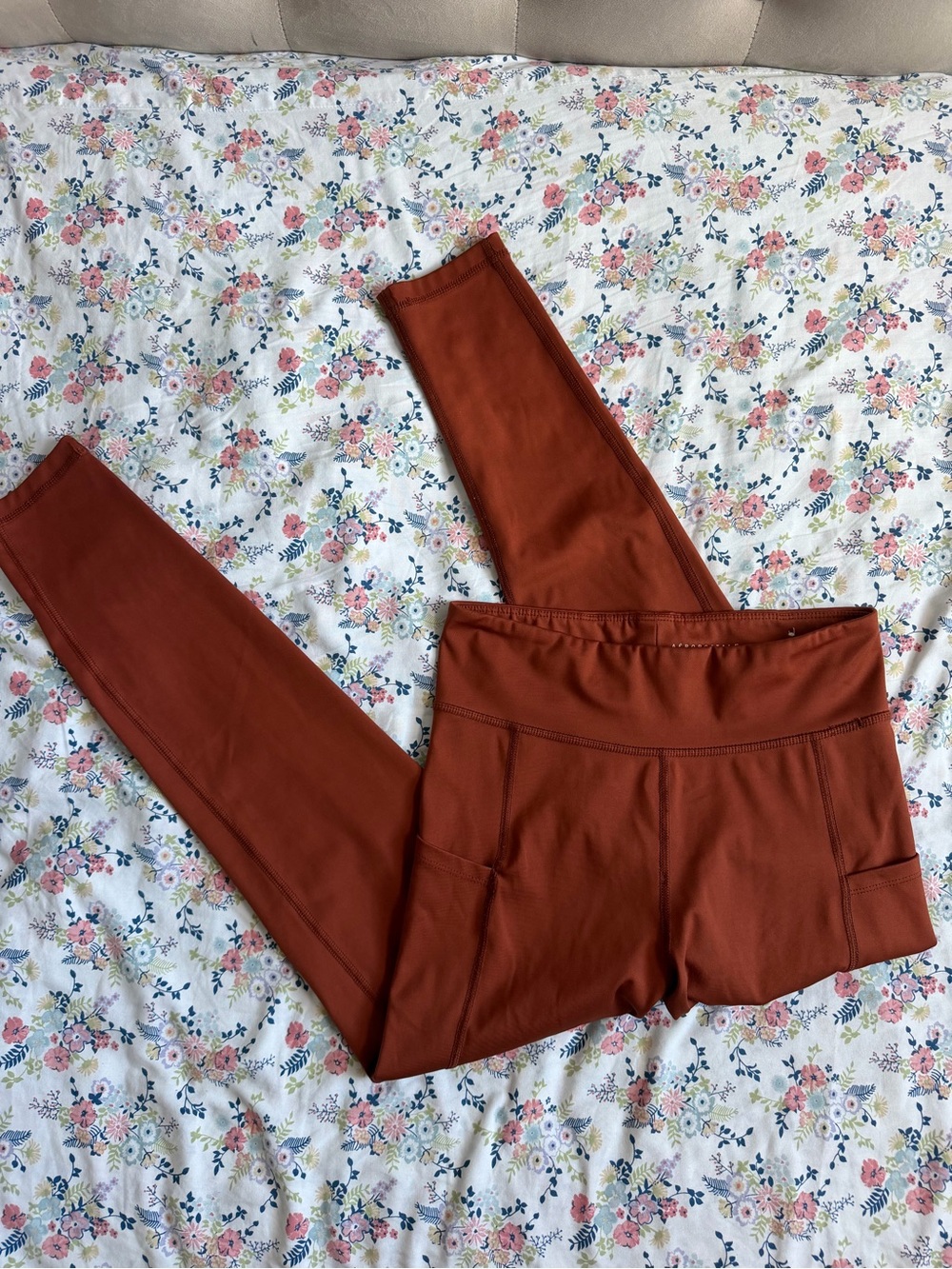 Aeropostale Burnt Orange Flex High-Rise Pocket Leggings